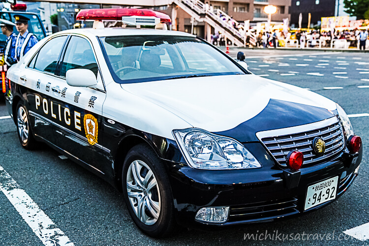 秋田のパトカー