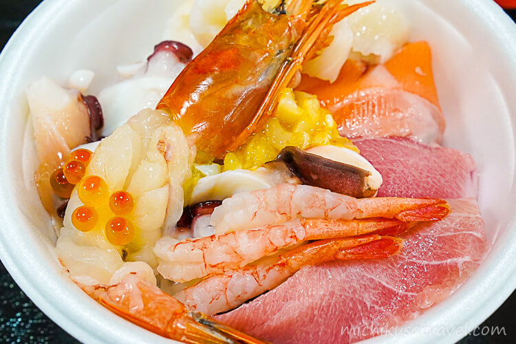 青森魚菜センター（のっけ丼）