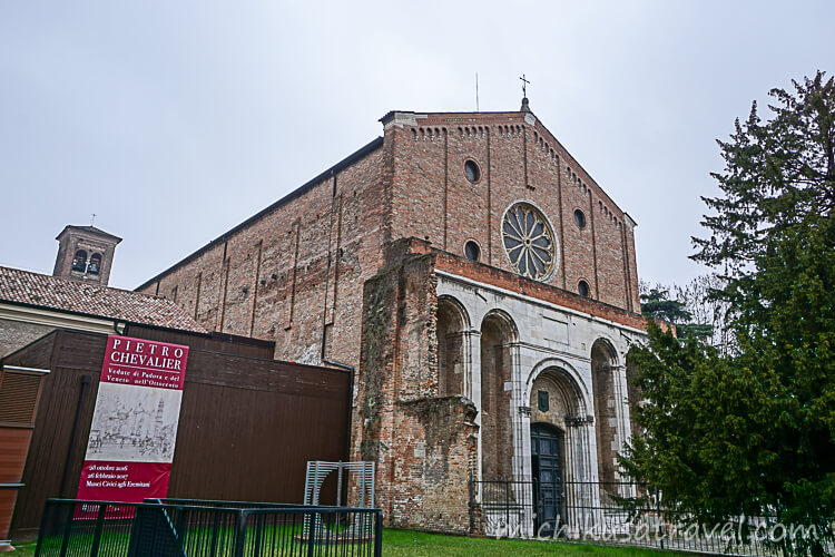 エレミターニ教会
