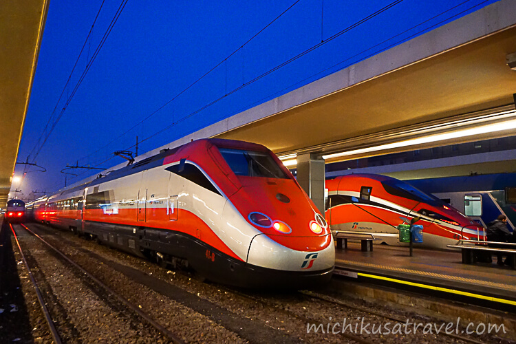 トリノ・ポルタ・ヌオーバ駅（イタリア国鉄ETR500型＆ETR1000型）